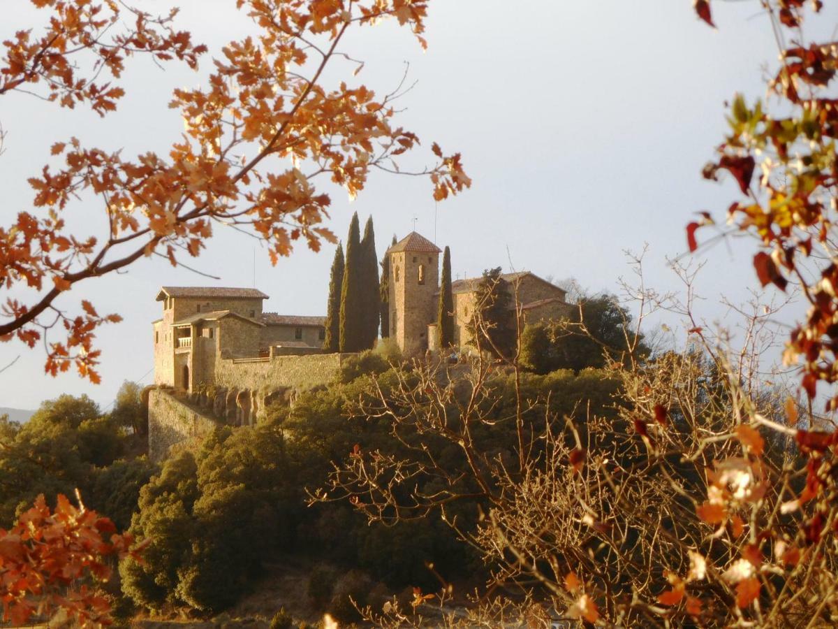 Castell De Llaes Villa Buitenkant foto